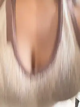 dianagolley420 – Naživo XXX chat