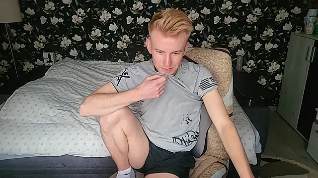 Vuitton's Webcam Show