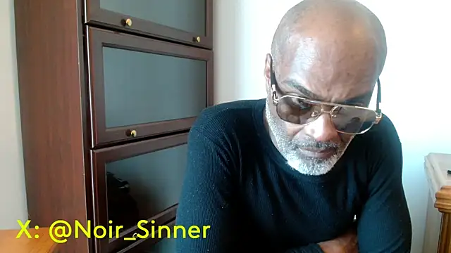sinnernoir live XXX chat
