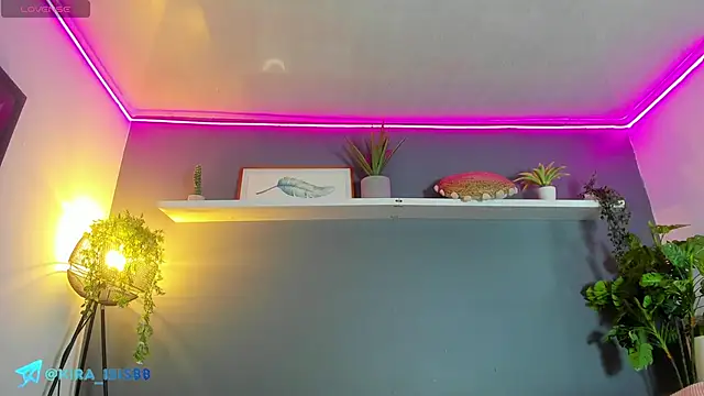 Kira_Exe_'s Live XXX Chat