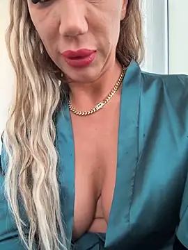 LoreennAny's Live XXX Chat