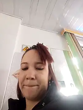 Chat XXX en directo de AdrianaFrank