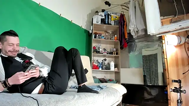 viraglaci18@xh Chat XXX in diretta