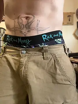 KBONE36: διαδικτυακό σόου στην κάμερα