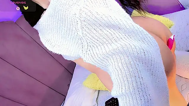 AlissonDannae777 Adlı Modelin Web Kamerası Şovu