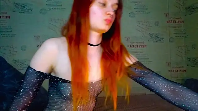 Chat XXX ao vivo de emi_less