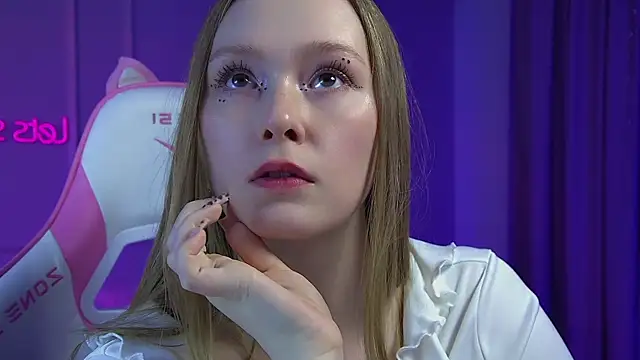 AgataFoxley ওয়েবক্যাম শো