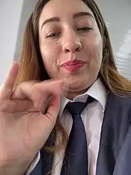 suzy-111n Live XXX chat