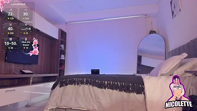 nicolette_tay Webcam Show