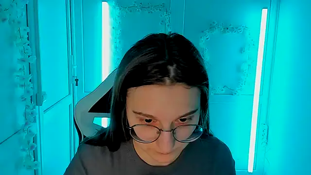 Chat XXX en directo de Mia_kristal