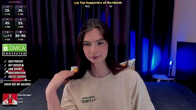 Онлайн чат XXX Lee_Loo