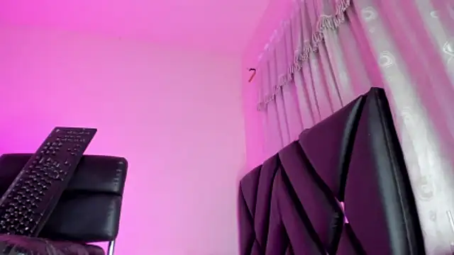 stephany_doll_ webcam show