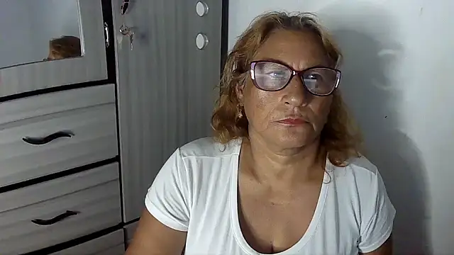 charrysexy1's Live XXX Chat