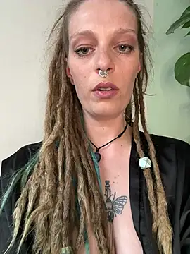 MenaDreadfull – Naživo XXX chat