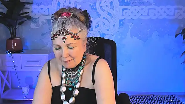 LilaMaharani's Live XXX Chat