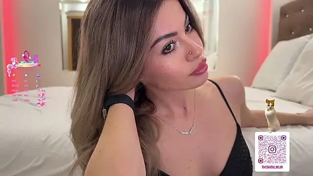 Chatroom XXX en direct de Natalimuur