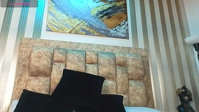 amara_queen_: онлайн-секс-чат