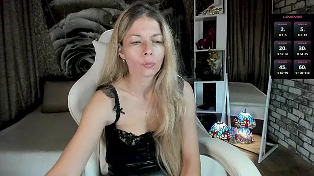 Eva_Melow Obrolan Langsung XXX