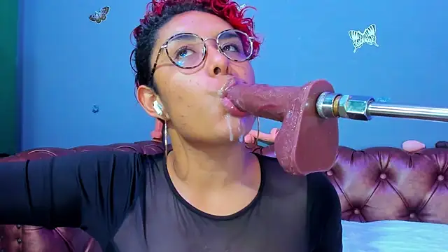 دردشة Kaira_mosse الجنسية المباشرة