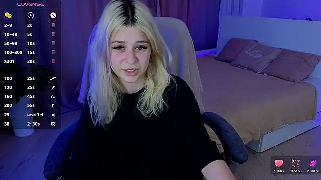 ApheliaStar's Live XXX Chat