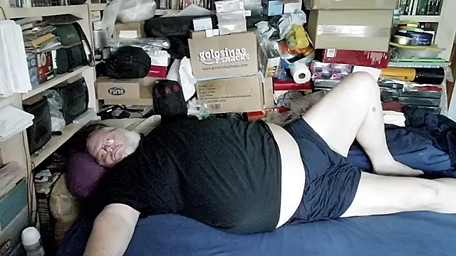 hadeszeuss2 Show Webcam