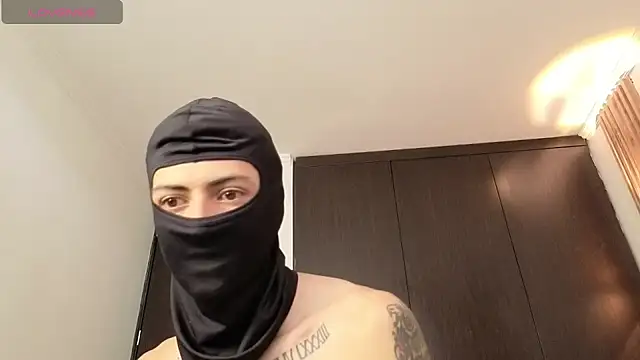 Chat +18 de cute_emmma ao vivo