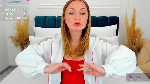 VirginOlly élő XXX-chatje