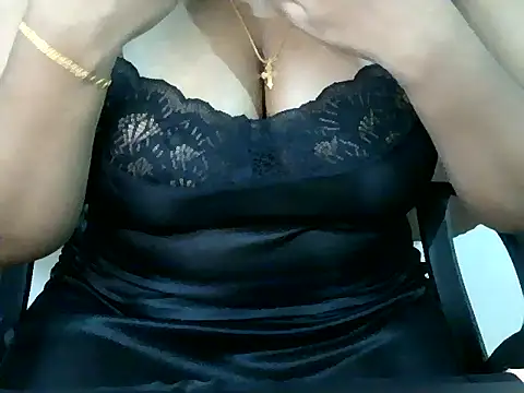 Webkamerová show MALLU_WAVES