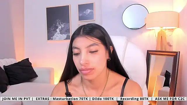 Tiffany_Low Chat XXX in diretta