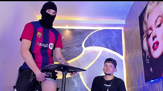 Pertunjukan Kamera Web Iam_steven_