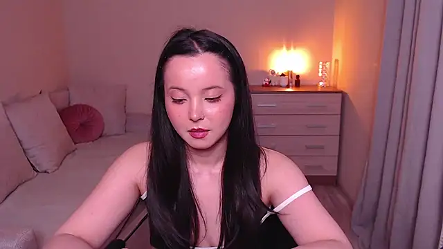 lia_hettyのウェブカメラショー