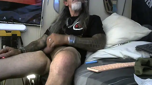 crassanova élő XXX-chatje