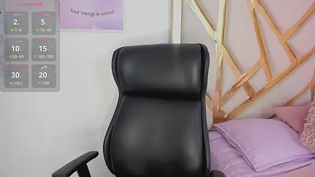 LanaJones_ Adlı Modelin Canlı XXX Sohbeti