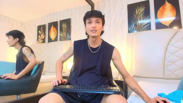 دردشة Lean_Portman الجنسية المباشرة