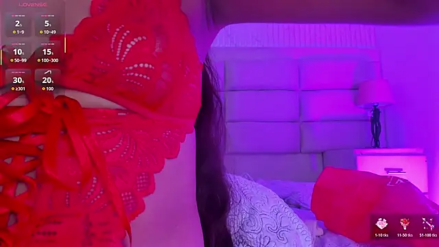 دردشة CarolineFyre الجنسية المباشرة