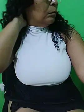 Amarantha25 Adlı Modelin Web Kamerası Şovu