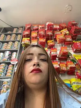 Tatiana_O Adlı Modelin Canlı XXX Sohbeti