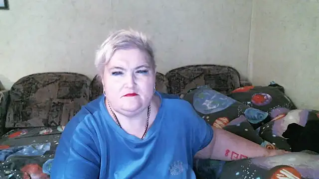 Lana555 现场XXX聊天