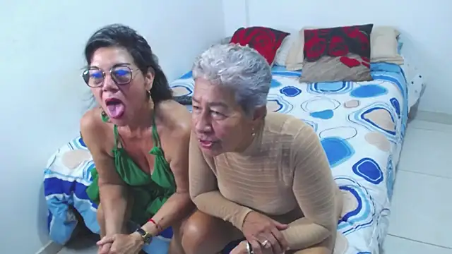 Show modela sexycristina_2 na web-kameri