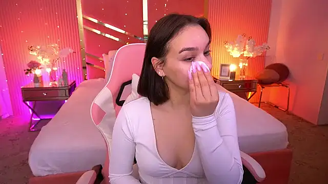 FlirtyMusa: онлайн-секс-чат