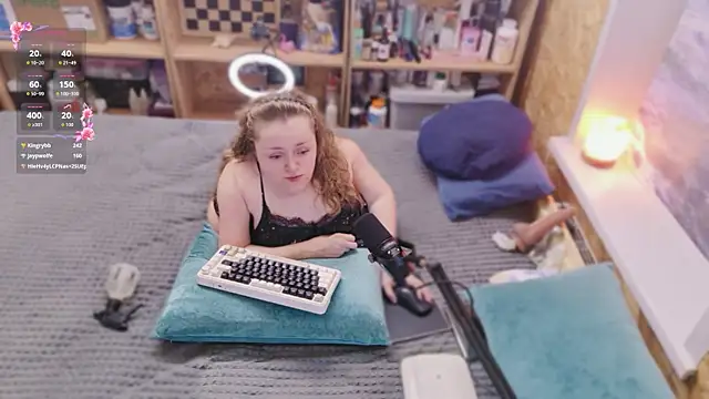 MiniNatalie: απευθείας συνομιλία ΧΧΧ