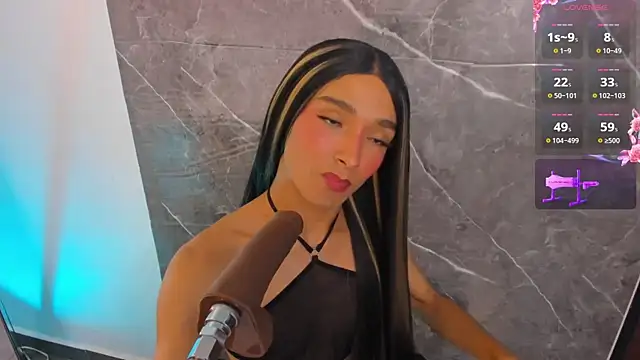 adhara__skinny: вебкам-шоу