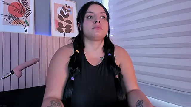 Chat XXX en directo de karo_linee1