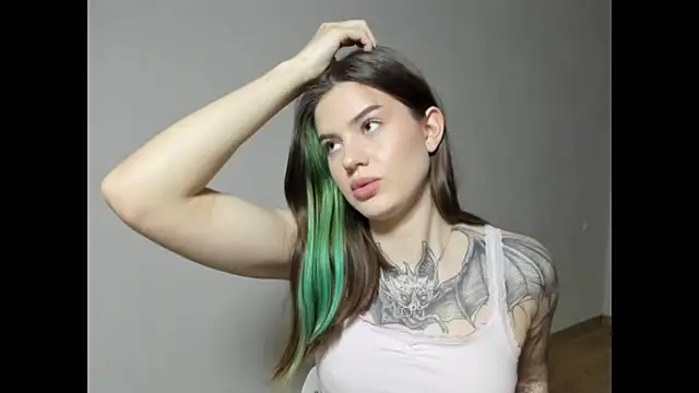 NikkieKitty's Live XXX Chat