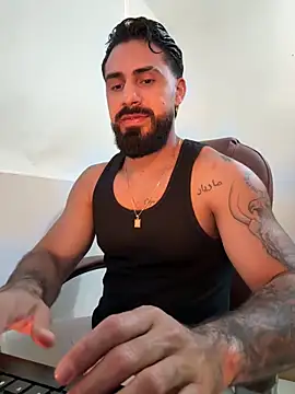 Ryan_Black3: απευθείας συνομιλία ΧΧΧ