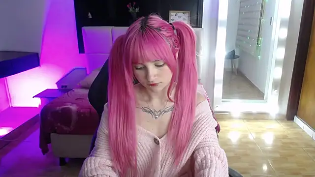 Živý XXX chat _Charlotte_Collins_