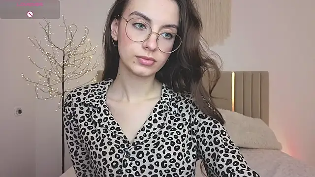 Real_cutie1's Live XXX Chat