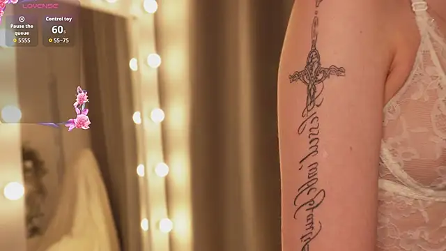 ChloeSammers' Live XXX Chat