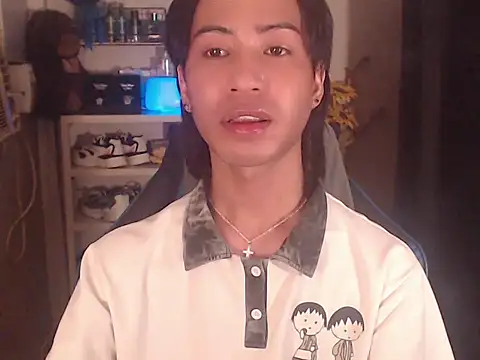 Erin_23 即時 XXX 聊天