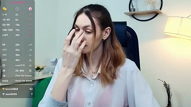 Živý XXX chat LoraLanett